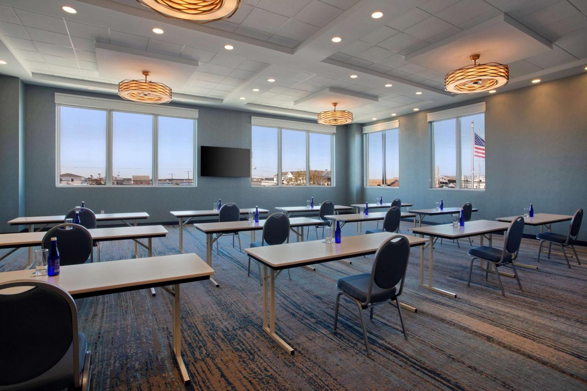 פנוויק איילנד Fenwick Shores, Tapestry Collection By Hilton מראה חיצוני תמונה